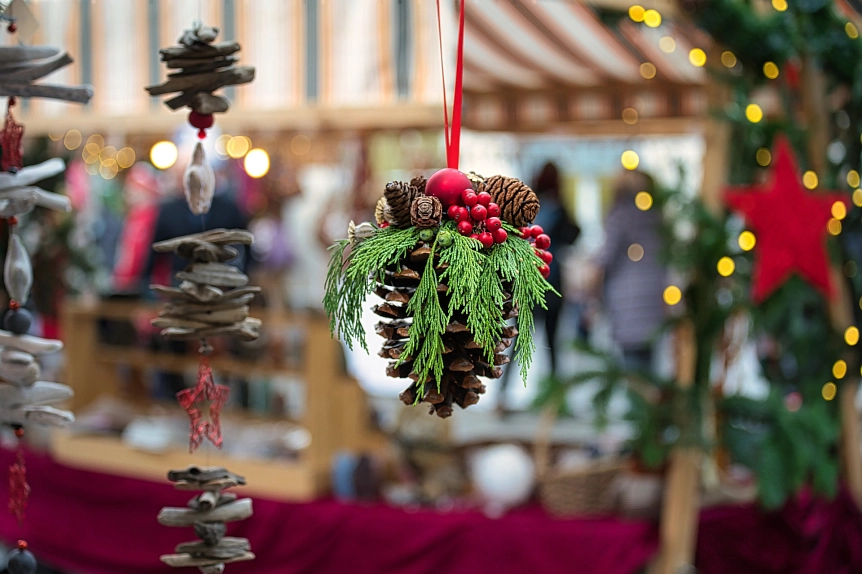 Dekoratives zur Weihnachtszeit beim Winterzauber in der Moormetropole Gnarrenburg © Pixabay